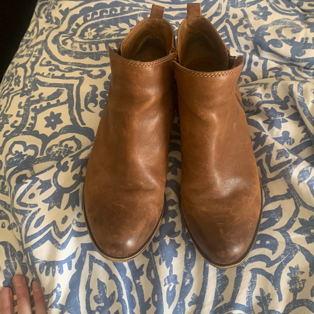 Lucky Brand Basel booties